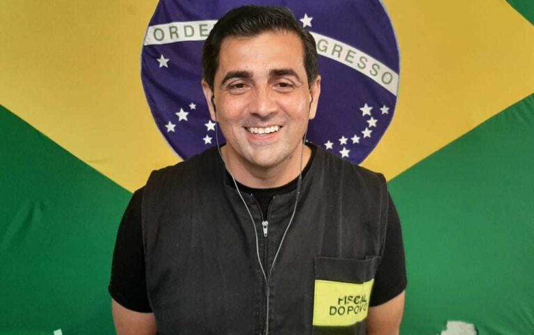 Breno Mendes apoia projeto do piso salarial para farmacêuticos 19 Breno Mendes apoia projeto do piso salarial para farmacêuticos