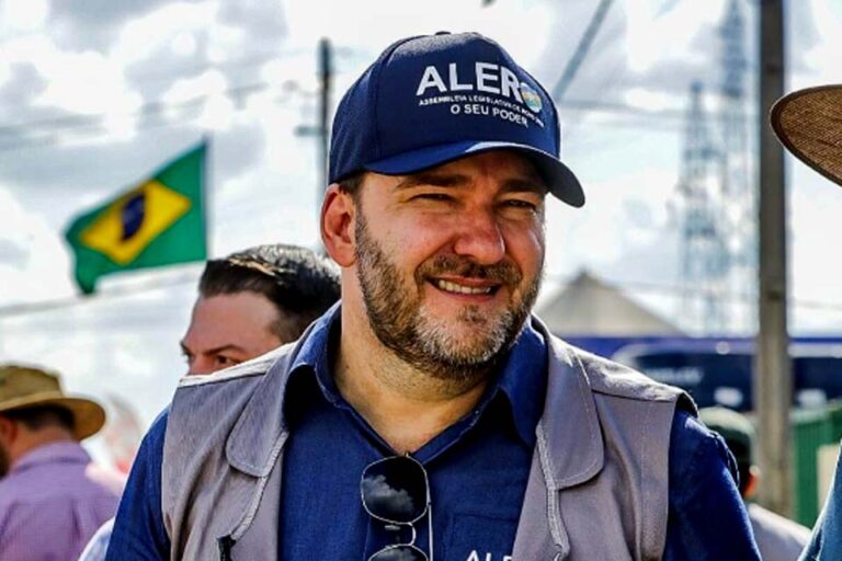 Deputado Alex Redano destina R$ 200 mil para compra de novos equipamentos hospitalares para Alvorada do Oeste 3 Deputado Alex Redano destina R$ 200 mil para compra de novos equipamentos hospitalares para Alvorada do Oeste