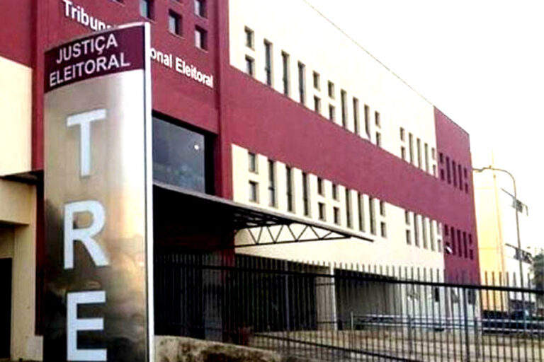 TRE/RO profere decisão que esclarece quanto à realização de novas eleições em Vilhena 16 TRE/RO profere decisão que esclarece quanto à realização de novas eleições em Vilhena
