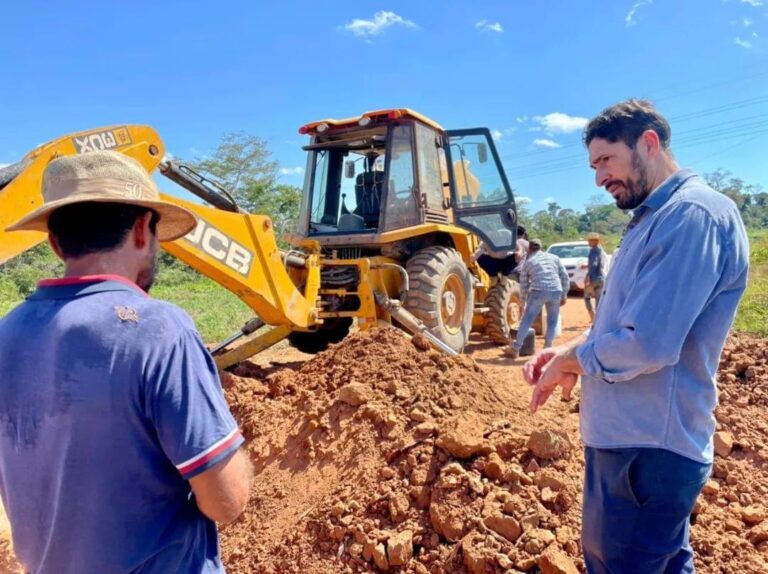 Vereador Márcio Pacele visita distritos da Ponta do Abuna e acompanha obras de reforma e ampliação da UBS de Nova Califórnia 2 Vereador Márcio Pacele visita distritos da Ponta do Abuna e acompanha obras de reforma e ampliação da UBS de Nova Califórnia