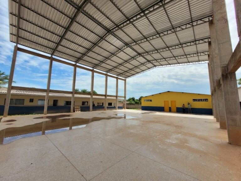 Deputado Alex Silva destina R$300 para atender a Escola Canto do Uirapuru 9 Deputado Alex Silva destina R$300 para atender a Escola Canto do Uirapuru