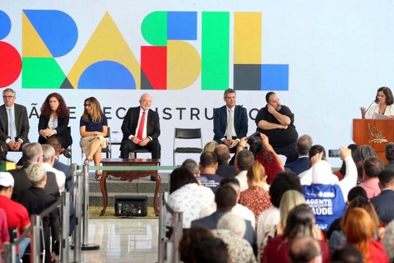 Lei transforma agentes comunitários em profissionais de saúde 9 Lei transforma agentes comunitários em profissionais de saúde