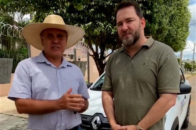 Presidente ALE-RO deputado Alex Redano destina veículo pick-up para atender Assistência Técnica nas Agroindústrias em Ariquemes 12 Presidente ALE-RO deputado Alex Redano destina veículo pick-up para atender Assistência Técnica nas Agroindústrias em Ariquemes