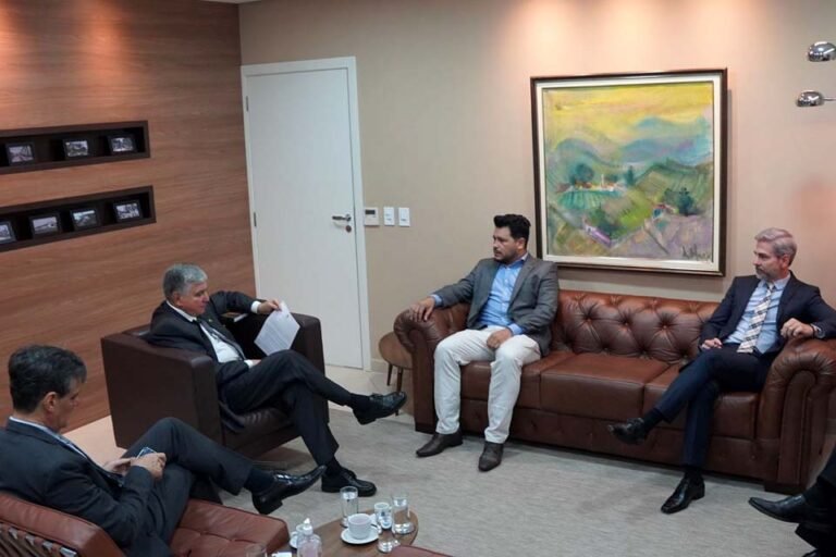 Presidente da Assembleia Legislativa Marcelo Cruz faz visita institucional ao presidente do TJRO 17 Presidente da Assembleia Legislativa Marcelo Cruz faz visita institucional ao presidente do TJRO