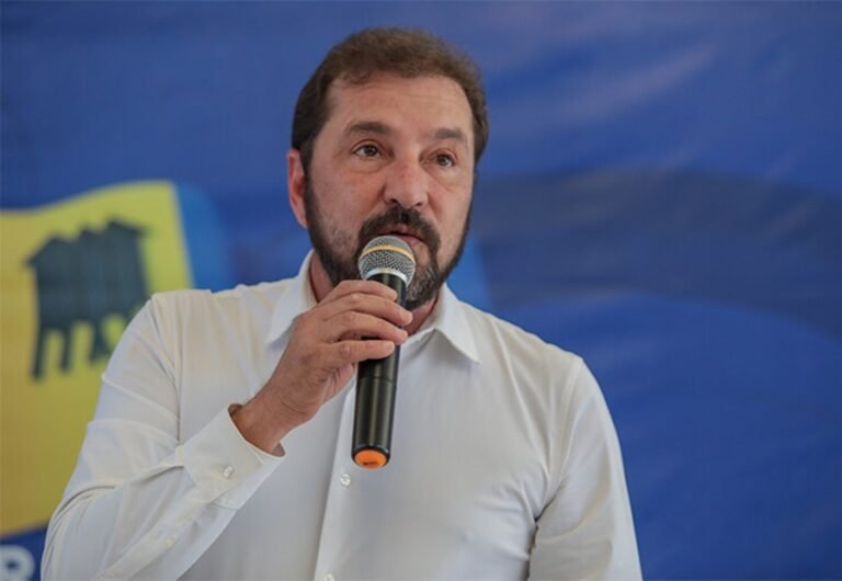 EMPRÉSTIMO - Hildon quer R$ 35 milhões do Banco do Brasil 17 EMPRÉSTIMO - Hildon quer R$ 35 milhões do Banco do Brasil