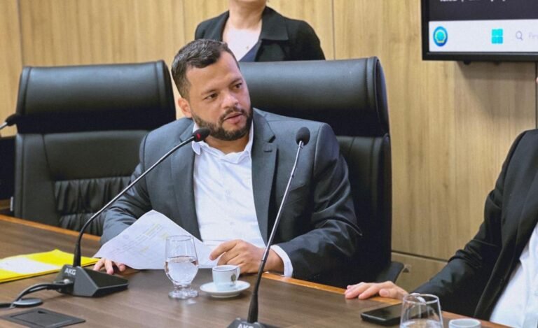 FISCALIZAÇÃO – Edevaldo Neves cobra explicação sobre procedência da carne servida no JP II 20 FISCALIZAÇÃO – Edevaldo Neves cobra explicação sobre procedência da carne servida no JP II