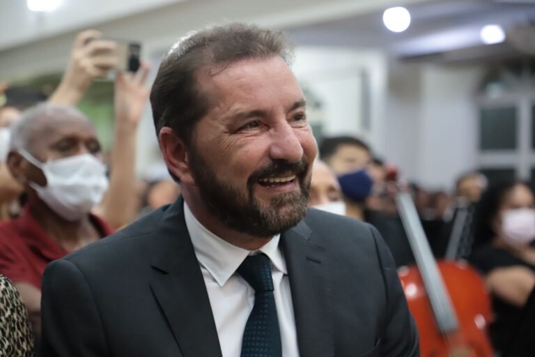SEM BENEFÍCIO – Hildon veta isenção de IPTU á doentes raros 4 SEM BENEFÍCIO – Hildon veta isenção de IPTU á doentes raros