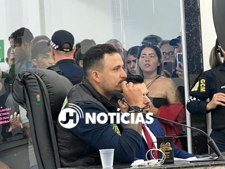 QUEBRA DO DECORO – Começa sessão que pode derrubar Rafael Fera da Câmara de Ariquemes 15 QUEBRA DO DECORO – Começa sessão que pode derrubar Rafael Fera da Câmara de Ariquemes