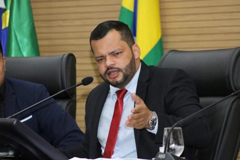 Edevaldo Neves propõe criação da Delegacia Estadual de Combate a Crimes Cibernéticos em Rondônia 11 Edevaldo Neves propõe criação da Delegacia Estadual de Combate a Crimes Cibernéticos em Rondônia