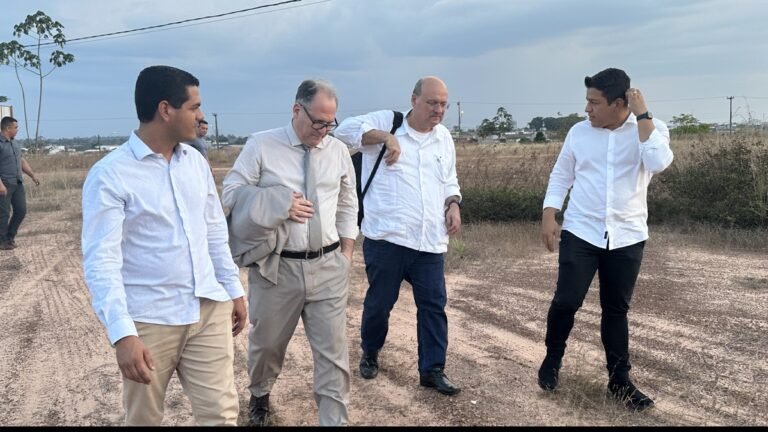 Deputado Cássio Gois participa de comitiva em visita técnica histórica ao Hospital Municipal de Cacoal 3 Deputado Cássio Gois participa de comitiva em visita técnica histórica ao Hospital Municipal de Cacoal