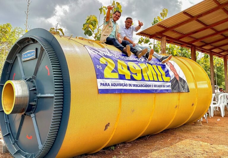 Cássio Gois investe R$ 249 mil em equipamentos para a produção de café em Santana do Guaporé 3 Cássio Gois investe R$ 249 mil em equipamentos para a produção de café em Santana do Guaporé