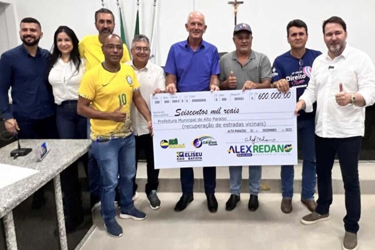 Emenda de Alex Redano contemplará recuperação de estradas vicinais em Alto Paraíso 16 Emenda de Alex Redano contemplará recuperação de estradas vicinais em Alto Paraíso