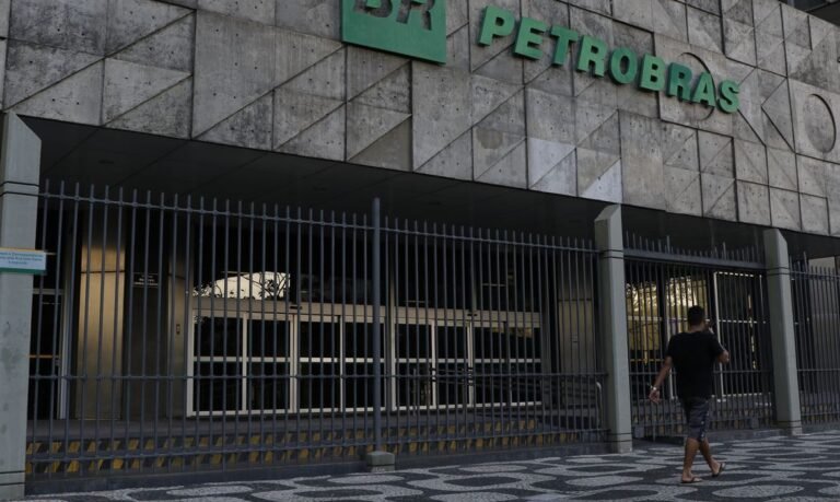 Concurso da Petrobras encerra inscrições nesta quarta-feira 19 Concurso da Petrobras encerra inscrições nesta quarta-feira