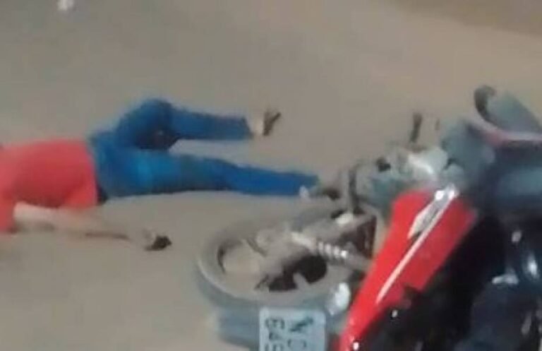 Homem luta pela vida após queda de moto em quebra-molas