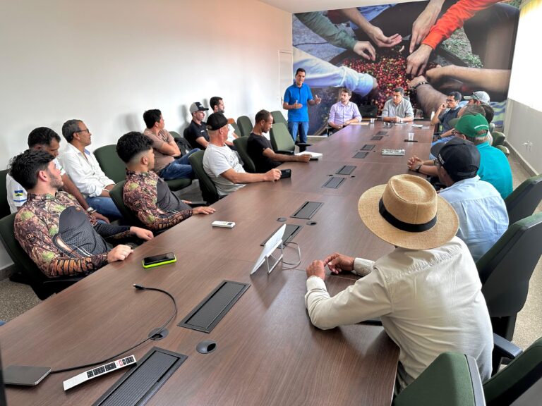 Deputado Cássio Gois lidera diálogo crucial para setor cafeeiro em Rondônia na luta contra os nematóides 15 Deputado Cássio Gois lidera diálogo crucial para setor cafeeiro em Rondônia na luta contra os nematóides