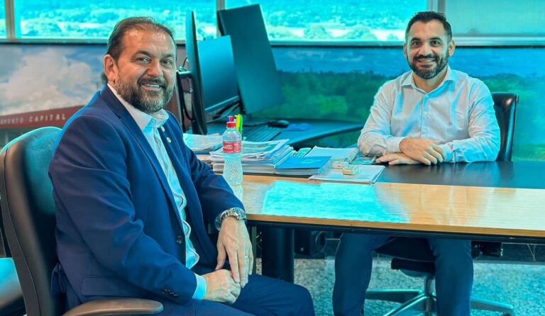 Deputado Laerte Gomes anuncia início de obras de recuperação total na RO-135 e RO-133 em Ji-Paraná 15 Deputado Laerte Gomes anuncia início de obras de recuperação total na RO-135 e RO-133 em Ji-Paraná