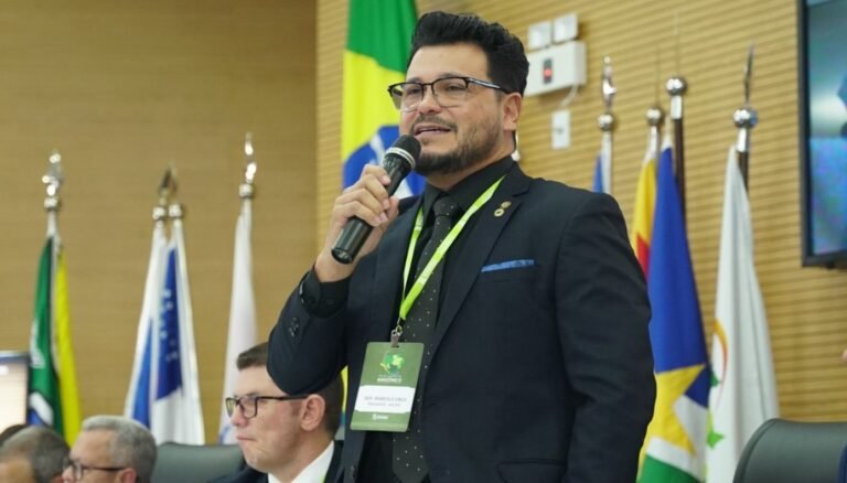 Marcelo Cruz anuncia concurso público e propõe a criação de novos municípios 8 Marcelo Cruz anuncia concurso público e propõe a criação de novos municípios