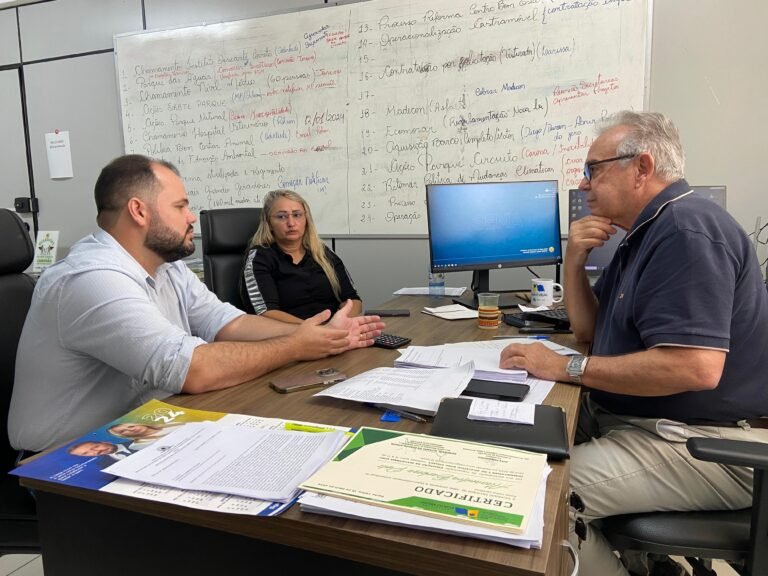Castra Móvel atenderá em abrigos para atender animais após solicitação de vereadora Márcia Socorrista 4 Castra Móvel atenderá em abrigos para atender animais após solicitação de vereadora Márcia Socorrista