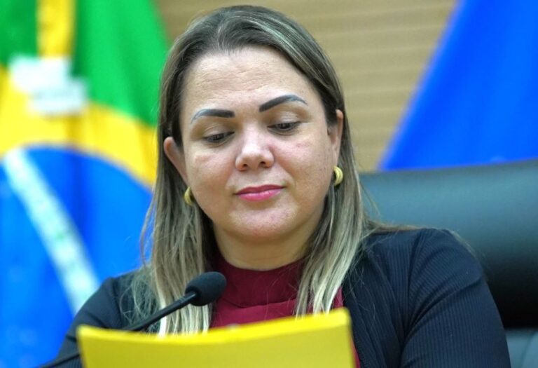 Acesso a medicamentos é tema de audiência pública na Alero 12 Acesso a medicamentos é tema de audiência pública na Alero