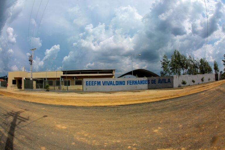 Escola entregue pelo Governo de RO no distrito Estrela Azul se tornou referência em estrutura e acolhimento 15 Escola entregue pelo Governo de RO no distrito Estrela Azul se tornou referência em estrutura e acolhimento