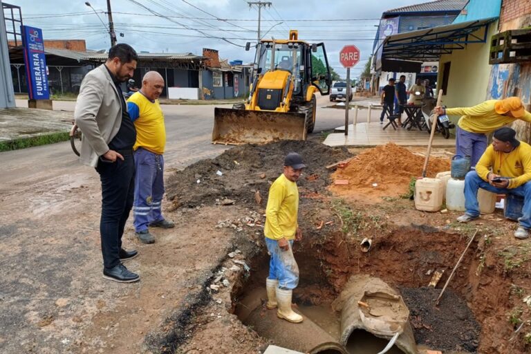 Marcio Pacele solicita manutenção de ruas na zona Leste para evitar alagamentos 1 Marcio Pacele solicita manutenção de ruas na zona Leste para evitar alagamentos