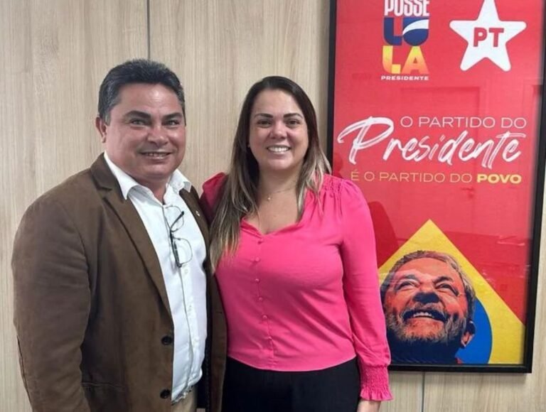 Federação PT/PV/PCdoB confirma o nome do advogado Cláudio Carvalho como pré-candidato a vereador em Porto Velho 10 Federação PT/PV/PCdoB confirma o nome do advogado Cláudio Carvalho como pré-candidato a vereador em Porto Velho