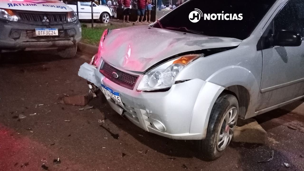 Casal é detido após perseguição e acidente na zona Sul de Porto Velho 2 Casal é detido após perseguição e acidente na zona Sul de Porto Velho