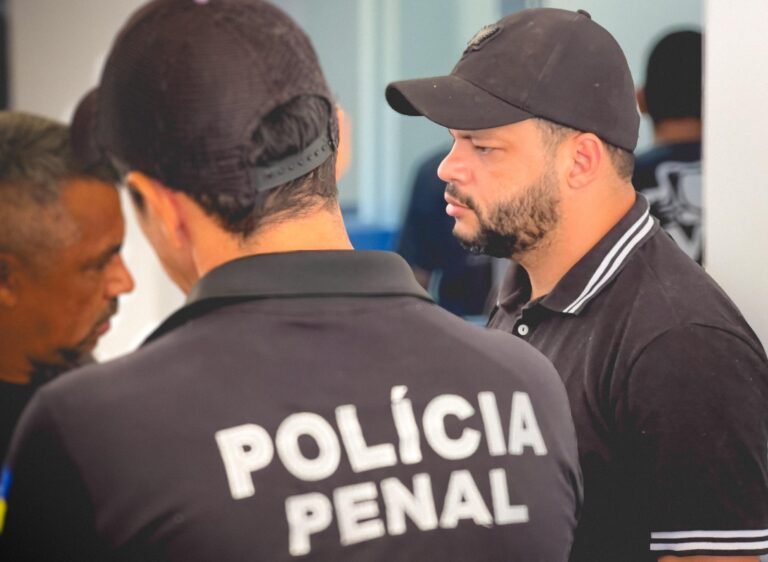 POLÍCIA PENAL - Deputado Edevaldo Neves propõe alteração na jornada de trabalho da categoria 9 POLÍCIA PENAL - Deputado Edevaldo Neves propõe alteração na jornada de trabalho da categoria