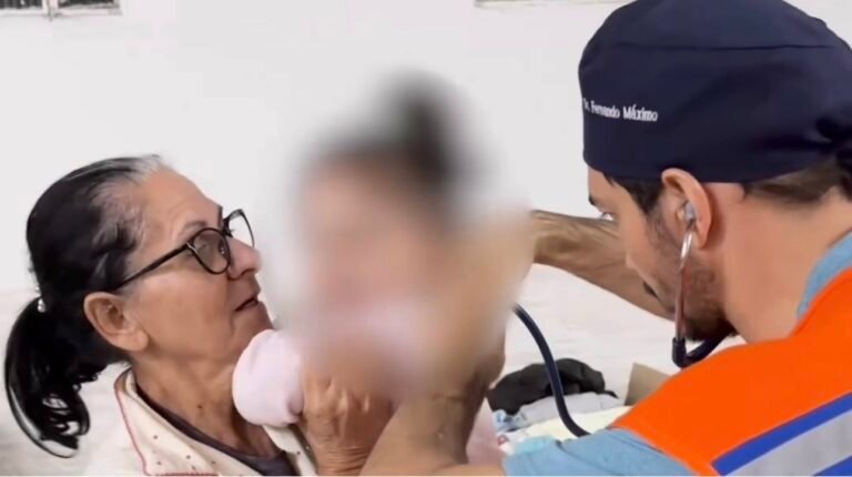 Dr. Fernando Máximo presta atendimento médico voluntário às vítimas das enchentes no Rio Grande do Sul 9 Dr. Fernando Máximo presta atendimento médico voluntário às vítimas das enchentes no Rio Grande do Sul