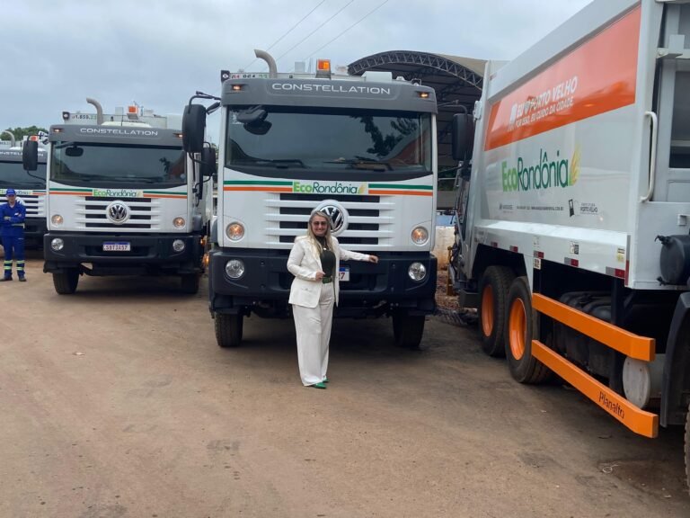 Comunidades do Alto e Baixo Madeira terão coleta de resíduos após atuação da vereadora Márcia Socorristas Animais 20 Comunidades do Alto e Baixo Madeira terão coleta de resíduos após atuação da vereadora Márcia Socorristas Animais