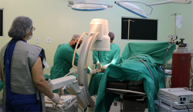 Cláudia de Jesus propõe mutirões de cirurgia para reduzir filas em todo o estado 7 Cláudia de Jesus propõe mutirões de cirurgia para reduzir filas em todo o estado