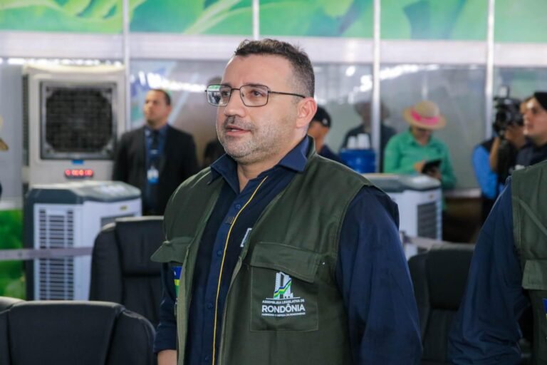 Deputado Ribeiro do Sinpol celebra R$ 4,4 bilhões e importância da Rondônia Rural Show 12 Deputado Ribeiro do Sinpol celebra R$ 4,4 bilhões e importância da Rondônia Rural Show