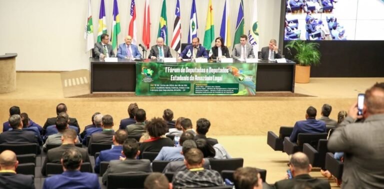 Presidente Laerte Gomes destaca sucesso do 1º Fórum do Parlamento Amazônico em Brasília 8 Presidente Laerte Gomes destaca sucesso do 1º Fórum do Parlamento Amazônico em Brasília