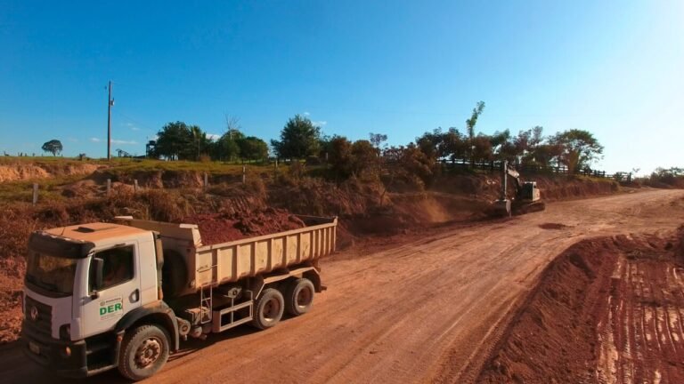 Trecho da Rodovia-420 entre os distritos de Rio Branco e Jacinopólis passa por serviços de recuperação 6 Trecho da Rodovia-420 entre os distritos de Rio Branco e Jacinopólis passa por serviços de recuperação