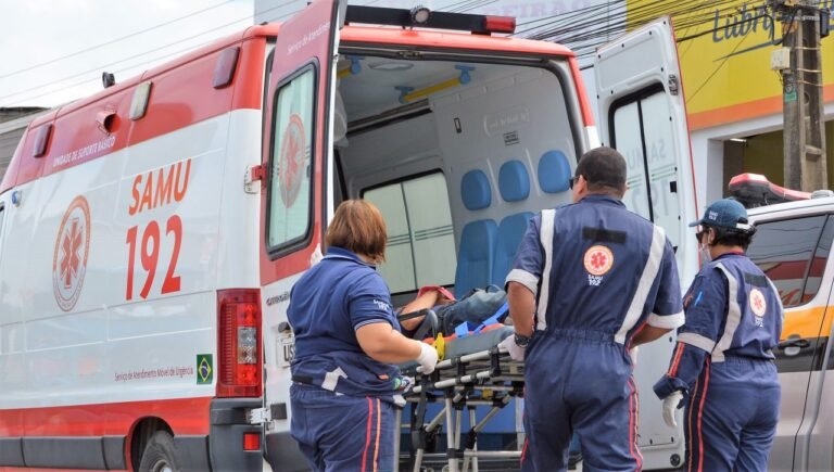 Cláudia de Jesus solicita esclarecimentos sobre transporte inter-hospitalar em Rondônia 20 Cláudia de Jesus solicita esclarecimentos sobre transporte inter-hospitalar em Rondônia