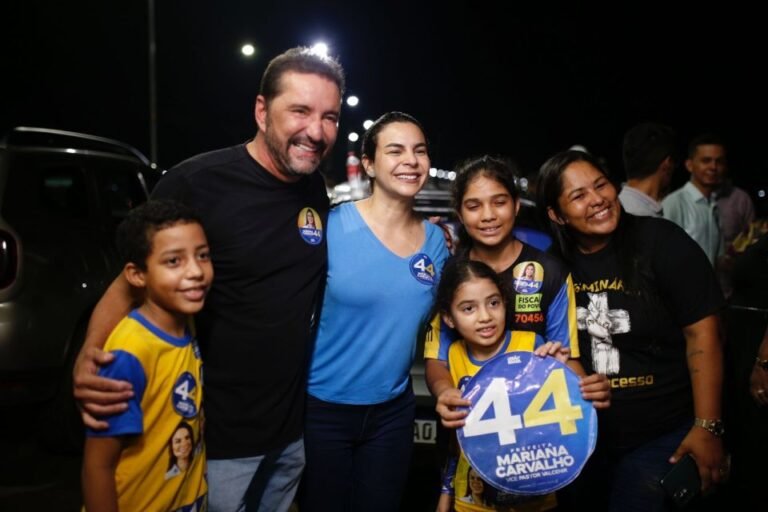 Mariana Carvalho mobiliza Porto Velho em “Adesivaço” e fortalece campanha no segundo turno 19 Mariana Carvalho mobiliza Porto Velho em “Adesivaço” e fortalece campanha no segundo turno