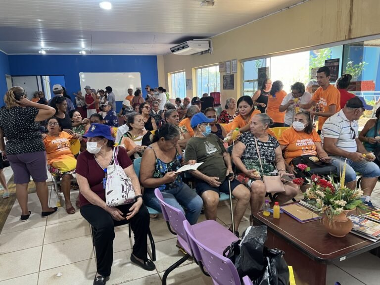 Ações de saúde, vacinação e atividades recreativas marcam as comemorações no Centro de Convivência do Idoso 7 Ações de saúde, vacinação e atividades recreativas marcam as comemorações no Centro de Convivência do Idoso