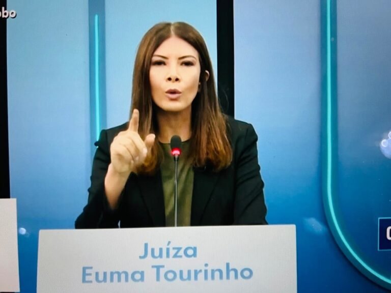 JUSTIÇA ELEITORAL - Euma Tourinho é condenada três vezes por difamar Mariana Carvalho nas redes sociais 13 JUSTIÇA ELEITORAL - Euma Tourinho é condenada três vezes por difamar Mariana Carvalho nas redes sociais