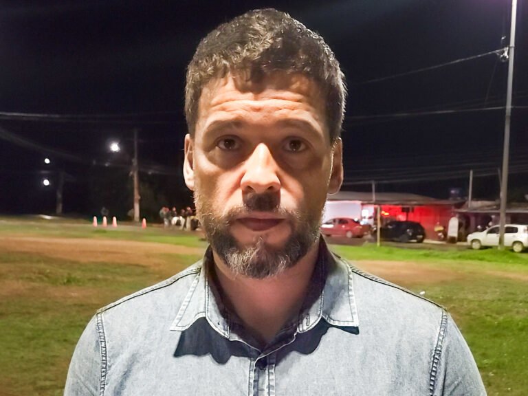 População de Porto Velho protesta contra Energisa, e deputado Rodrigo Camargo intervém por melhorias no serviço 19 População de Porto Velho protesta contra Energisa, e deputado Rodrigo Camargo intervém por melhorias no serviço