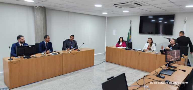 NAVEGAÇÃO - Prefeitura de Porto Velho dialoga com Antaq sobre a concessão da hidrovia do Madeira