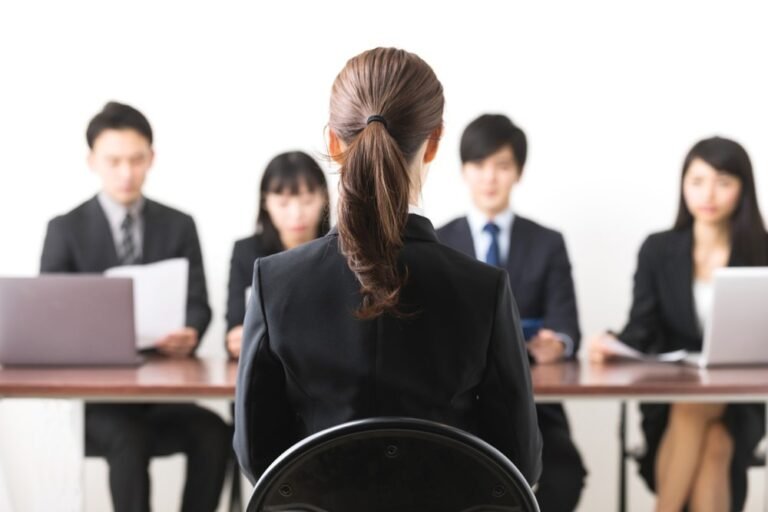 Como a pós-graduação pode ajudar na recolocação profissional 2 Como a pós-graduação pode ajudar na recolocação profissional