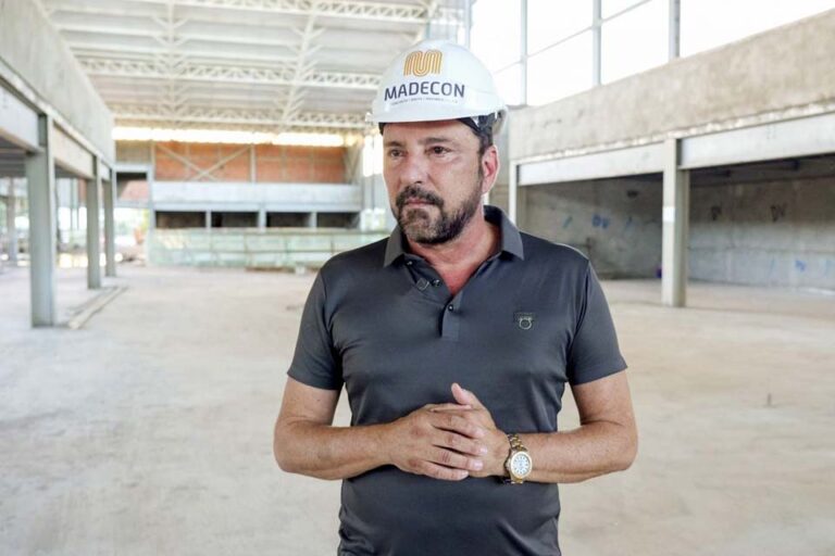 VAI TER QUE ESPERAR - Nova rodoviária será inaugurada por Léo Moraes após Hildon revogar decreto 20 VAI TER QUE ESPERAR - Nova rodoviária será inaugurada por Léo Moraes após Hildon revogar decreto