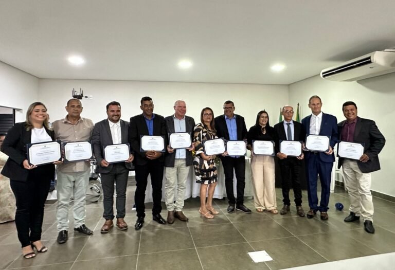 Deputado Cássio Gois parabeniza diplomação dos eleitos em Ministro Andreazza e reforça parceria com o município 6 Deputado Cássio Gois parabeniza diplomação dos eleitos em Ministro Andreazza e reforça parceria com o município