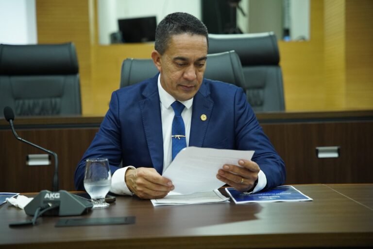 Deputado Eyder Brasil tem Voto de Louvor aprovado para policiais que combateram facção criminosa 2 Deputado Eyder Brasil tem Voto de Louvor aprovado para policiais que combateram facção criminosa