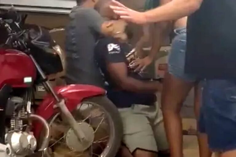 Homem fica ferido após briga em distribuidora de bebidas 19 Homem fica ferido após briga em distribuidora de bebidas