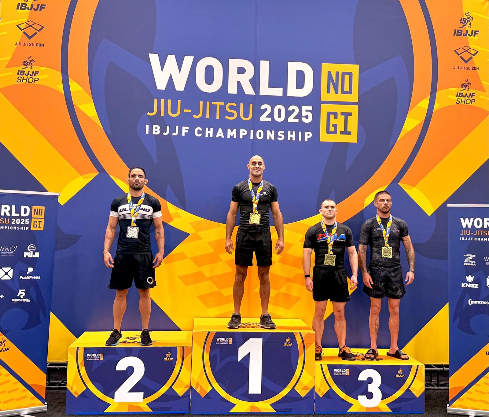 8b212831-d417-499a-a5bb-04f246847c9b