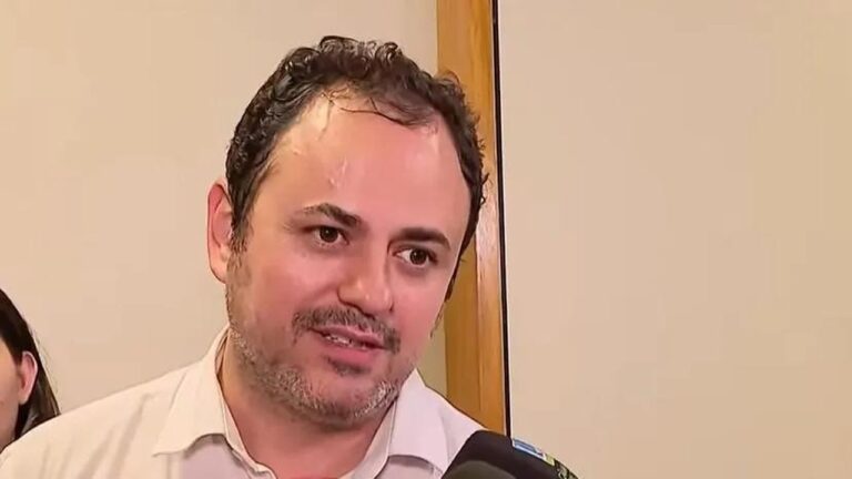 Maioria da bancada de Rondônia vota contra suspensão do mandato do deputado esquerdista Glauber Braga 16 Maioria da bancada de Rondônia vota contra suspensão do mandato do deputado esquerdista Glauber Braga