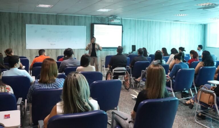Alan Queiroz solicita realização de curso de oratória para comunidade do município de Pimenta Bueno 10 Alan Queiroz solicita realização de curso de oratória para comunidade do município de Pimenta Bueno