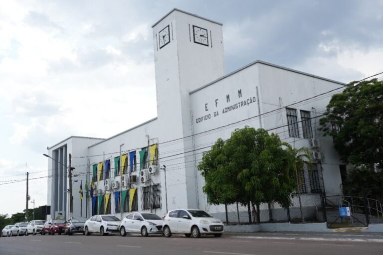 Prefeitura antecipa salário e injeta renda em Porto Velho 13 Prefeitura antecipa salário e injeta renda em Porto Velho
