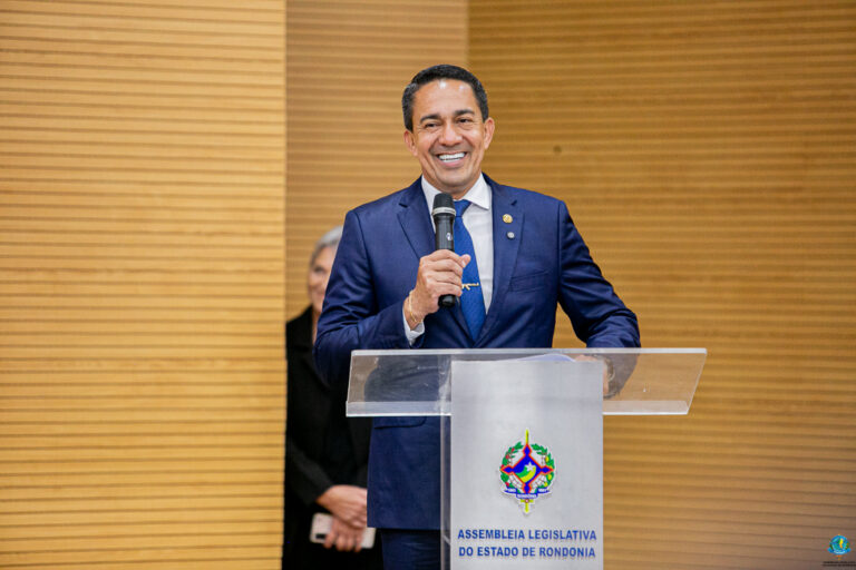 Eyder Brasil garante meio milhão de reais para escolas de Porto Velho 9 Eyder Brasil garante meio milhão de reais para escolas de Porto Velho